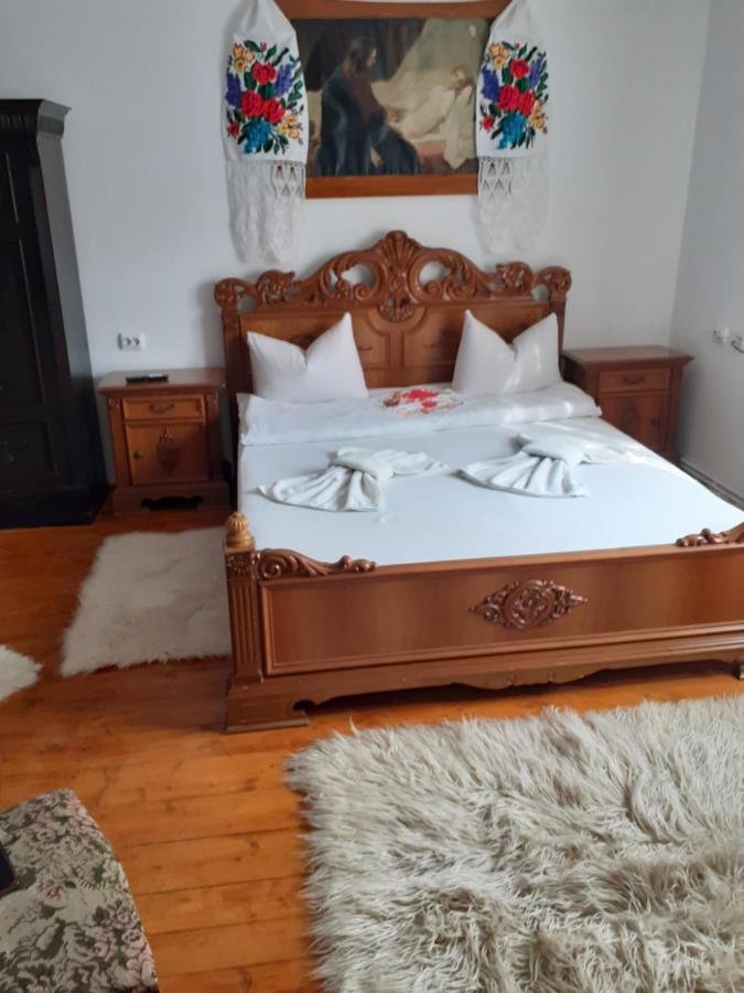 Pensiunea Rustic Oncesti Zewnętrze zdjęcie